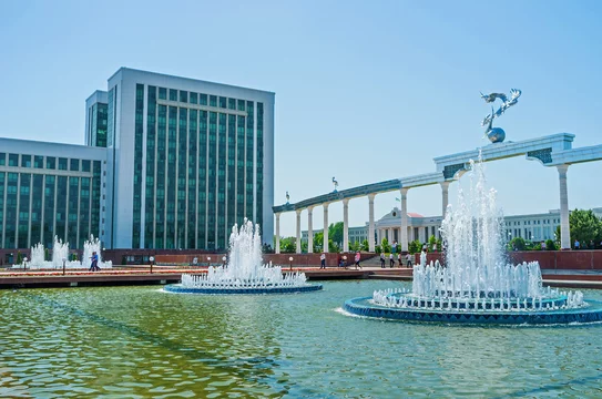 independence square in tashkent city